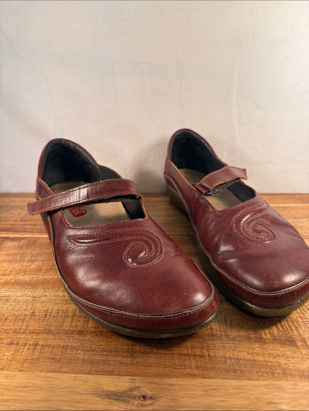 Naot Matai Brown Leather Mary Jane Shoes Size 9